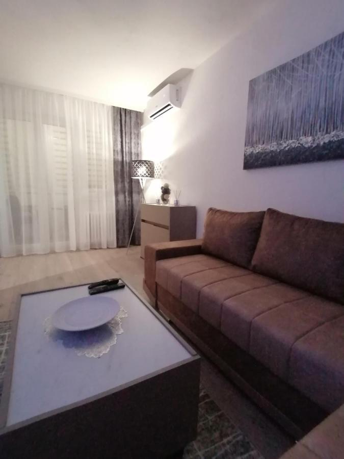 Jm Apartman Čačak Exterior foto